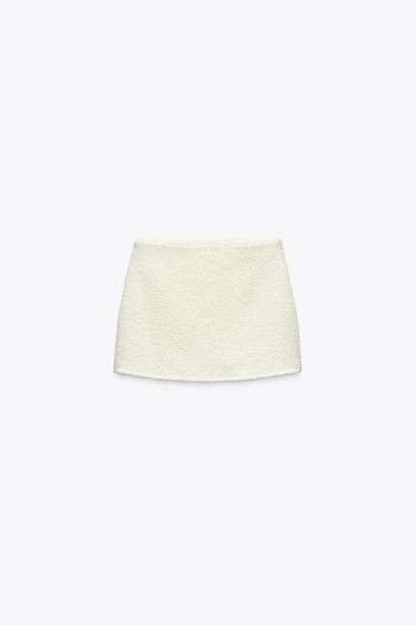 BOUCLÉ SKORT - Ecru by Zara