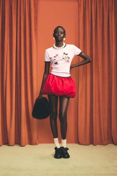 BALLOON MINI SKIRT HARRY LAMBERT FOR ZARA X DISNEY - Intense red by Zara
