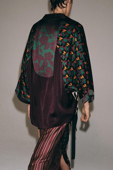 PRINTED SATIN KIMONO - Multicoloured by Zara
