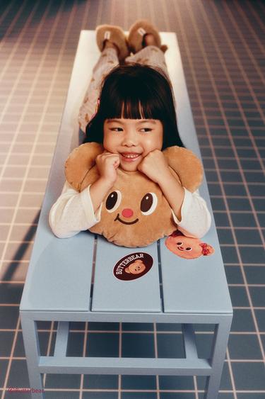 Zara {名称} - {颜色}