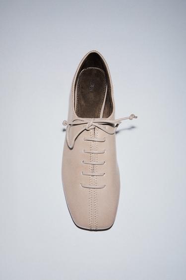 LEATHER LACE-UP FLAT SHOES - Taupe Grey by Zara