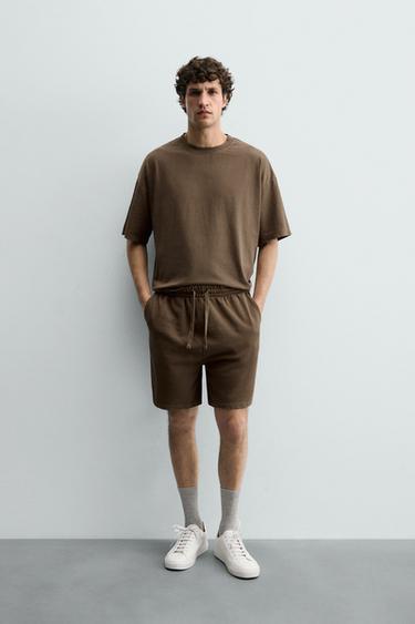 Zara {名称} - {颜色}