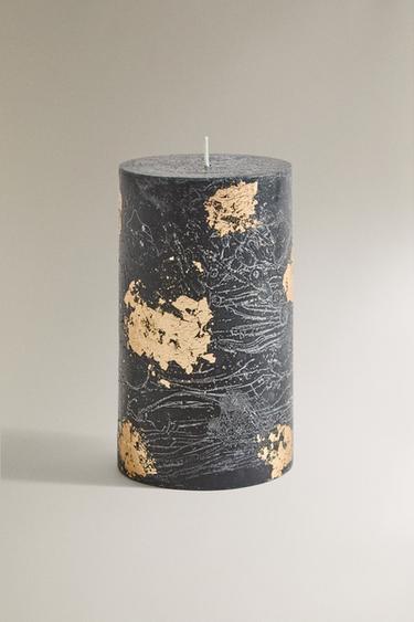 WINTER CYPRESS LARGE CYLINDER SCENTED CANDLE - whisky by Zara