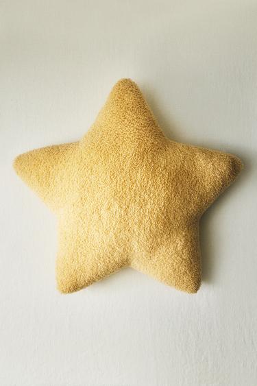 CHILDREN'S LARGE FAUX SHEARLING STAR CUSHION - Lime by Zara