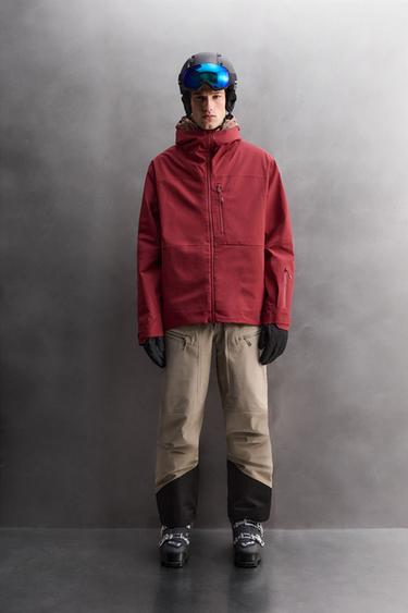 RECCO® WATERPROOF SHELL SKI TECHNICAL JACKET - Red by Zara