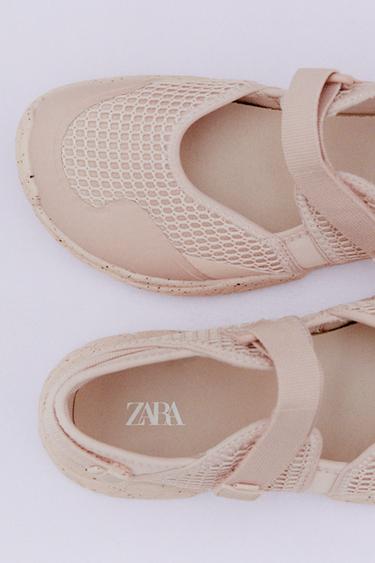Zara {名称} - {颜色}