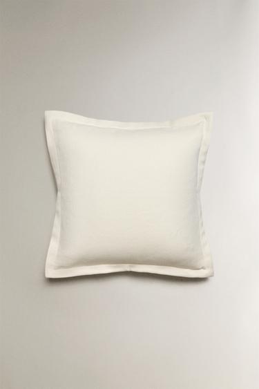 PERCALE CUSHION COVER - Ecru by Zara