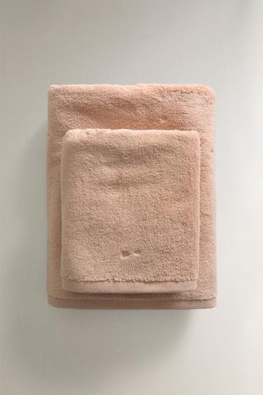CHILDREN'S STAR AND HEART BATH TOWEL - Pink by Zara - Image 0