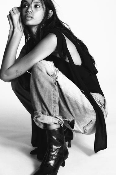 Zara {名称} - {颜色}