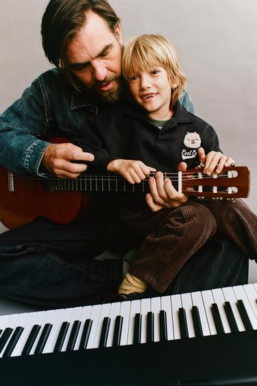 Zara {名称} - {颜色}