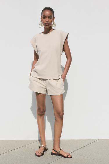 Zara {名称} - {颜色} - 0 图片
