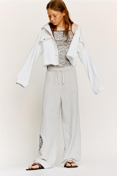 Zara {名称} - {颜色}