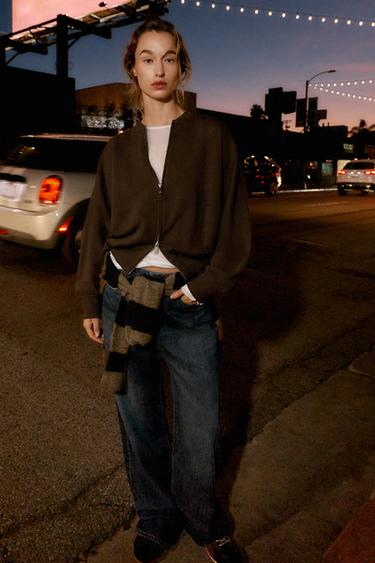 Zara {名称} - {颜色}