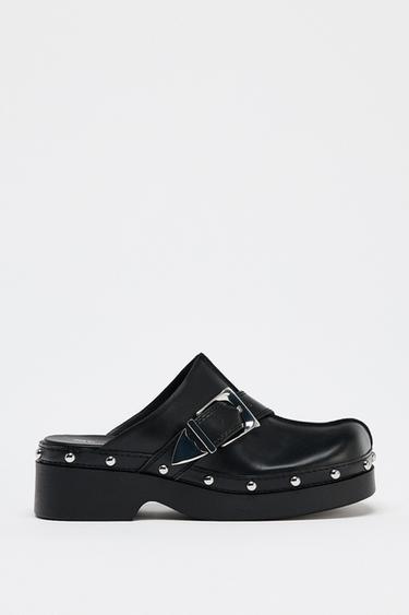 BUCKLE AND STUD CLOGS - Black by Zara