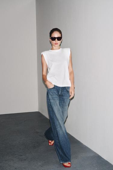 SLEEVELESS SHOULDER PAD T-SHIRT - White by Zara