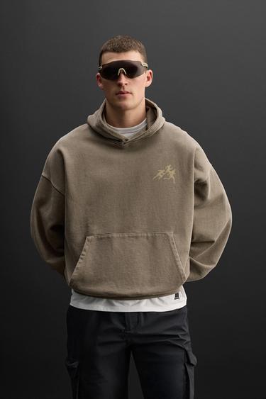 PRINTED HOODIE - Earth by Zara