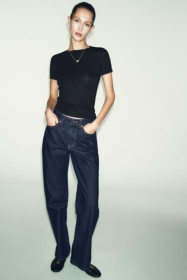 MINIMAL SHORT SLEEVE T-SHIRT - Black by Zara