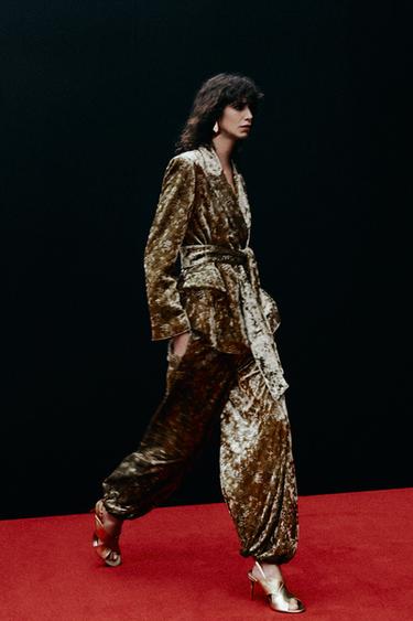 Zara {名称} - {颜色}