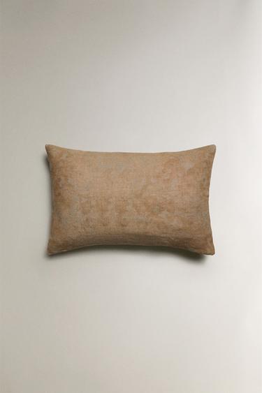 FLORAL PRINT CUSHION COVER - Light beige by Zara - Image 0