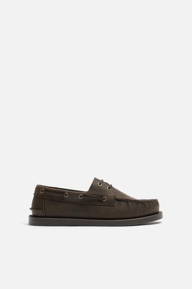 LEATHER DECK SHOES - Brown by Zara