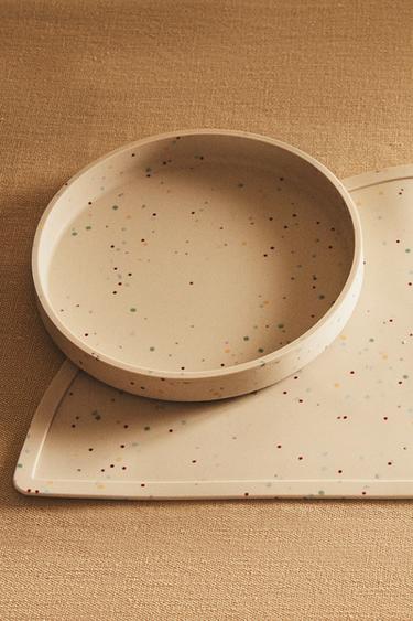 CHILDREN'S POLKA DOT SILICONE PLACEMAT - Multicoloured by Zara