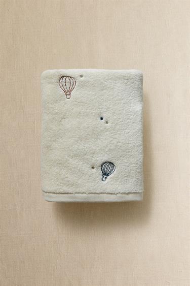 CHILDREN'S TOWEL WITH BALLOONS - Light beige by Zara