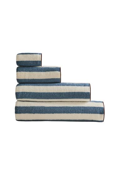 STRIPED COTTON BATH TOWEL WITH TOPSTITCHING - dusty blue by Zara
