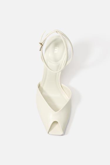 HEELED SANDALS WITH CUT-OUT DETAIL - White by Zara