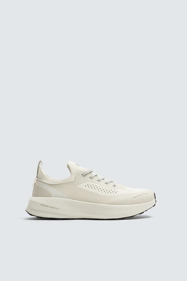 RUNNING SHOE - White by Zara