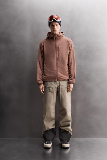 Zara {名称} - {颜色}