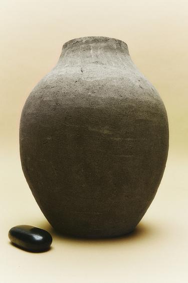 IRREGULAR CERAMIC VASE - Dark grey by Zara