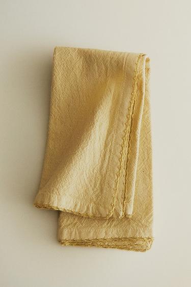 PACK OF PLAIN DYED THREAD NAPKINS (PACK OF 2) - Yellow by Zara