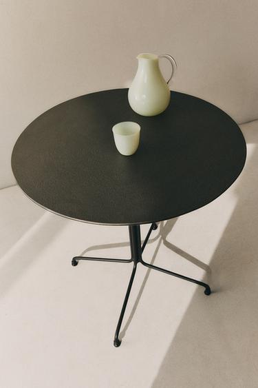 FORGED METAL TABLE - Black by Zara