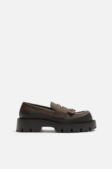 CHUNKY FRINGED LOAFERS - Brown by Zara