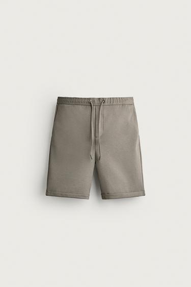 COMFORT REGULAR FIT BERMUDA SHORTS - Light khaki by Zara