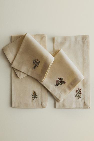 Zara {名称} - {颜色}