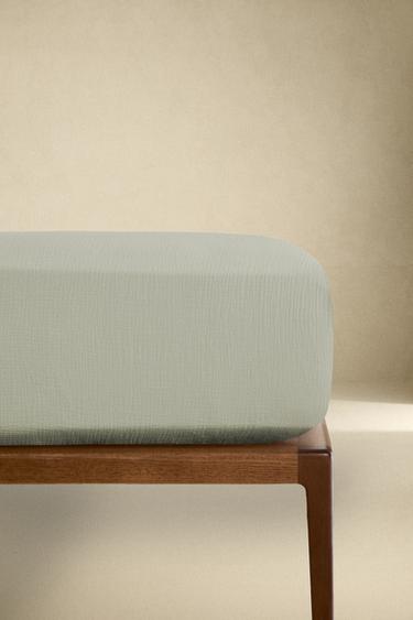 MUSLIN FITTED SHEET - Green by Zara