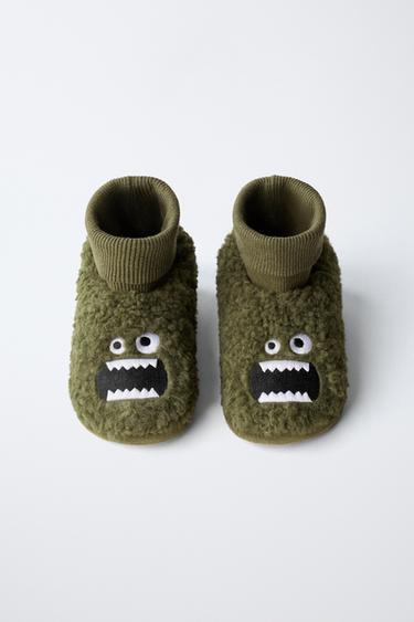 MONSTER SLIPPERS - Khaki Green by Zara