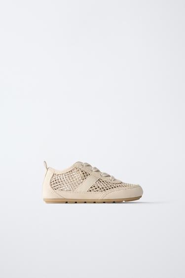 Zara {名称} - {颜色}