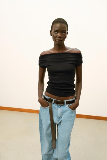 Zara {名称} - {颜色}