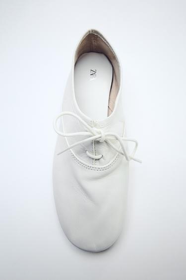 LEATHER LACE-UP FLAT SHOES - Ecru White by Zara