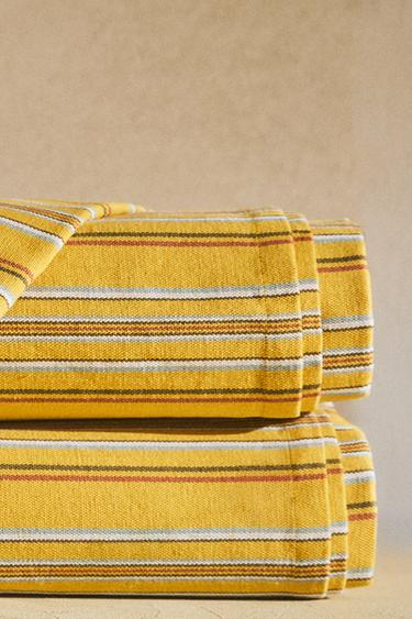 MULTICOLOURED STRIPED TABLECLOTH - yellow by Zara