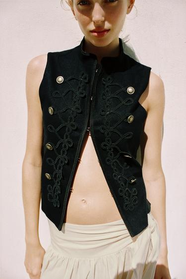FITTED WAISTCOAT WITH FIREMAN CLASPS - Black by Zara