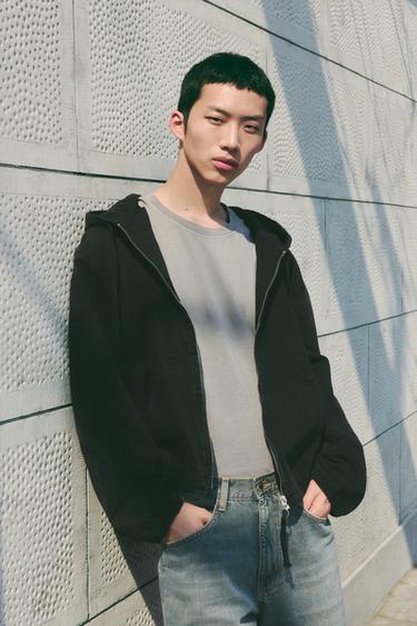 Zara {名称} - {颜色}