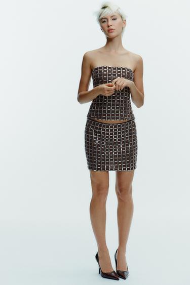 Zara {名称} - {颜色}