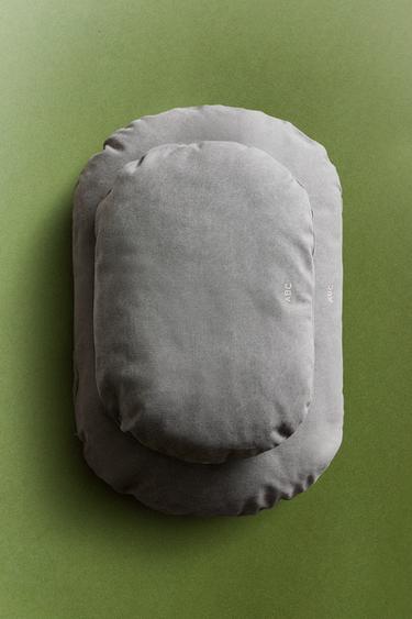 OVAL PET CUSHION - Grey by Zara