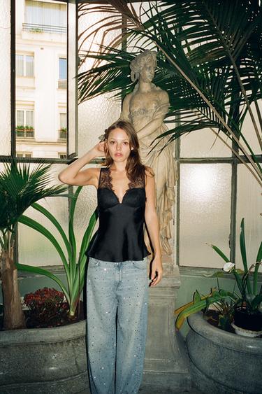 Zara {名称} - {颜色}