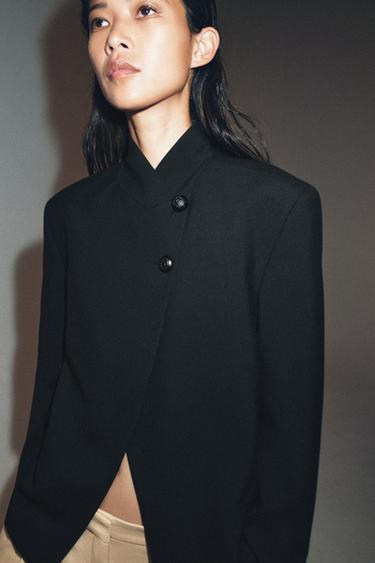 Zara {名称} - {颜色}