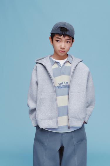 Zara {名称} - {颜色}