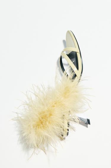 METALLIC FEATHER HIGH-HEEL SANDALS - Yellow by Zara